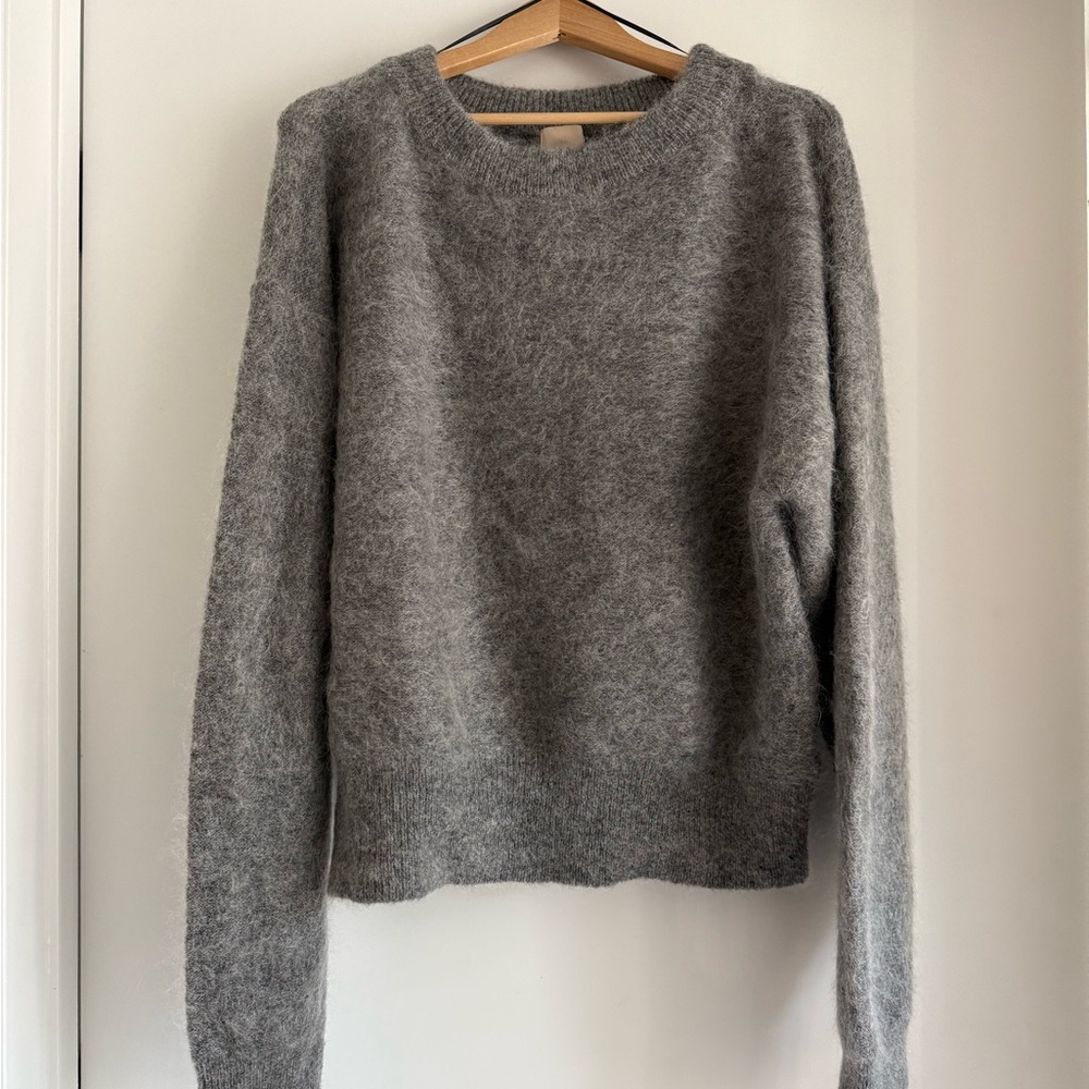 H&M MOHAIR-BLEND SWEATER